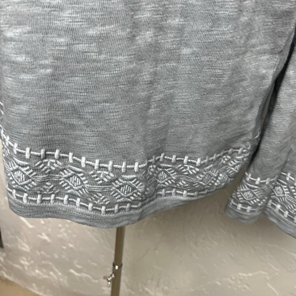 NWT Caite Embroidered Love Top Turtle Neck Sweater Size S Athleta - Picture 5 of 10